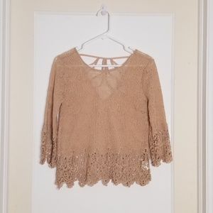Forever 21 Modest Cute Cheecky Top